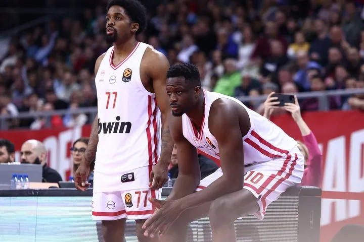 Ο Μουστάφα Φαλ πάτησε παρκέ μετά από 308 ημέρες