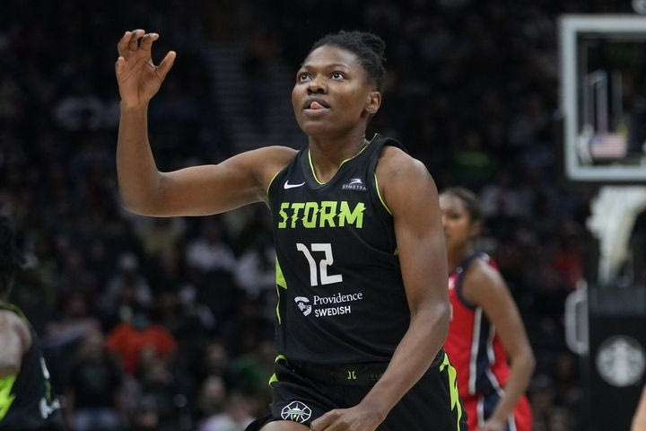 Προ των πυλών για τον Ολυμπιακό η Ντούλσι Φάνκαμ