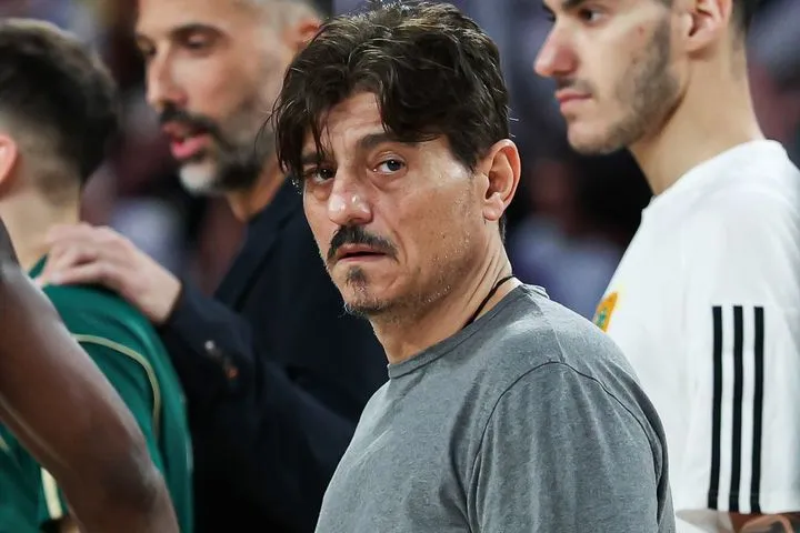 Η πρώτη αντίδραση του Δημήτρη Γιαννακόπουλου μετά το διπλό του Παναθηναϊκού AKTOR στη Βαλένθια