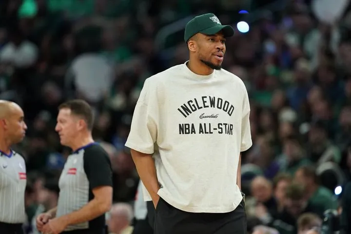 Νέα σπόντα Γιάννη Αντετοκούνμπο: "Δεν έχω χάσει ποτέ μια μέρα στη δουλειά"