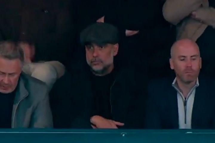 Την ώρα του έπους στο Παρίσι, ο Γκουαρδιόλα έβλεπε Στόκπορτ - Πορτ Βέιλ