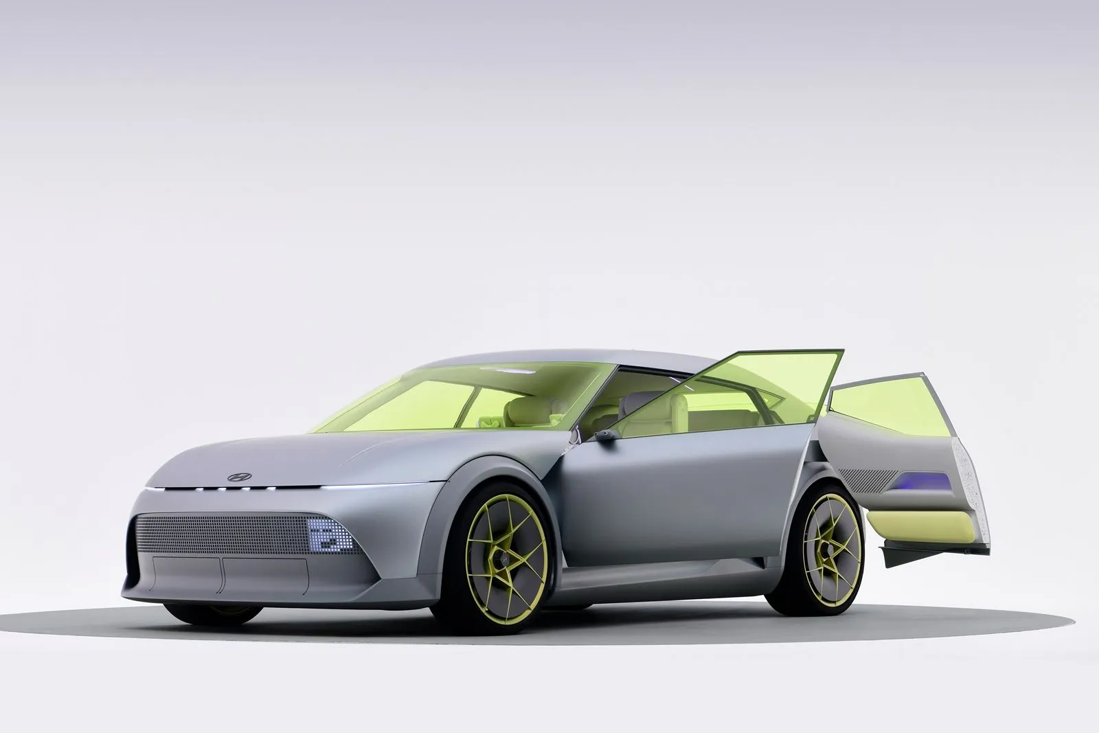 Στο Μιλάνο η Hyundai αποκαλύπτει το μέλλον της- Παγκόσμια πρώτη για το ολοκαίνουργιο ηλεκτρικό Ioniq 3