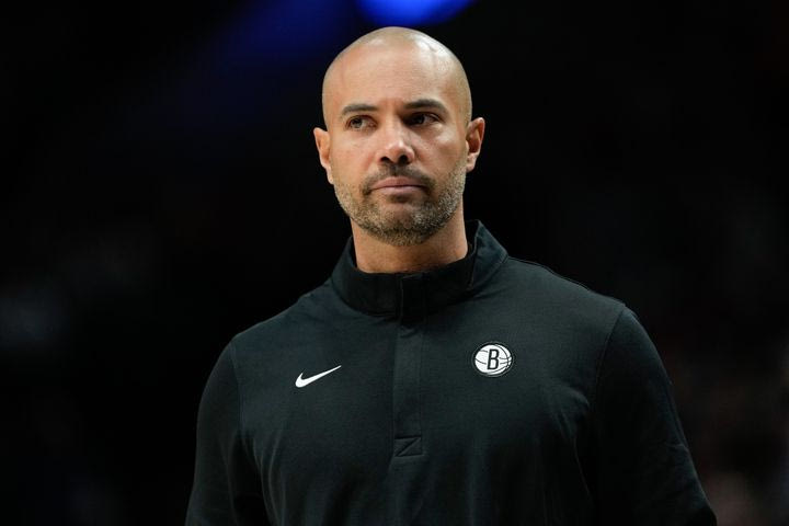 NBA: Οι Μπρούκλιν Νετς “έδεσαν” τον Τζόρντι Φερνάντεθ με πολυετή επέκταση συμβολαίου
