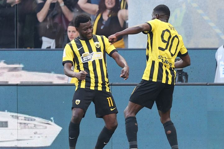 ΑΕΚ – ΠΑΟΚ: Γκολ – ποίημα ο Κοϊτά, πέρασε όποιον βρήκε μπροστά του και έκανε το 2-0