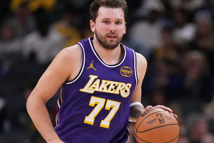 Μυθική συμφωνία στο NBA: Οι Λέικερς περνούν στα χέρια των Κούσνερ και Άιγκερ για 10,4 δισεκατομμύρια ευρώ