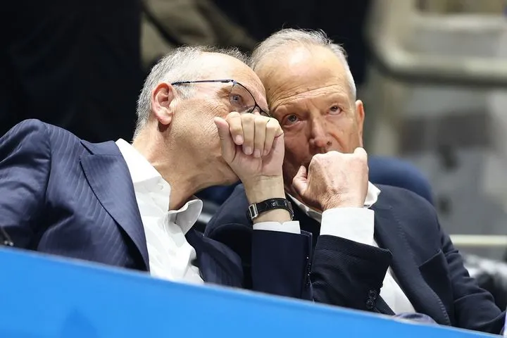 ΠΑΟΚ – Μπιλμπάο: Στο Παλατάκι ο Βαγγέλης Λιόλιος μαζί με τον Νίκο Βεζυρτζή