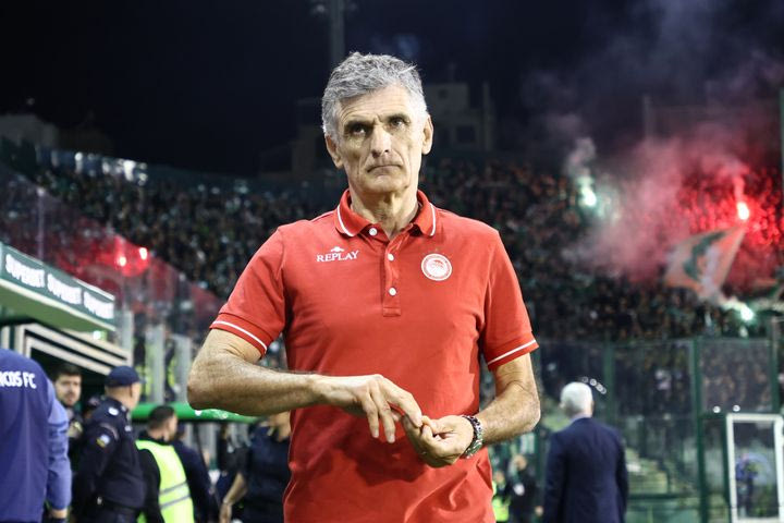 Ο Ολυμπιακός δύσκολα θα προχωρήσει την επόμενη σεζόν με πέντε μη κοινοτικούς παίκτες σε δύο θέσεις