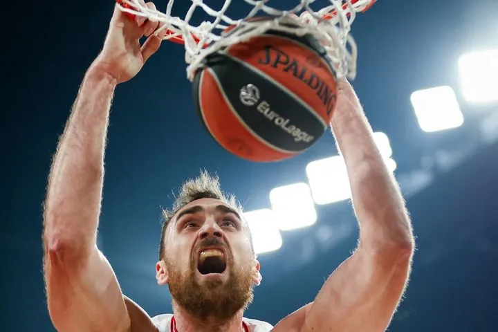 Τα highlights από τη νίκη του Ολυμπιακού στη Λιόν