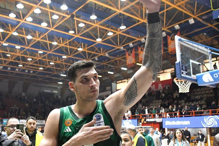 Μήτογλου: “Χάσαμε μεγάλη ευκαιρία με τη Χάποελ, ξέρουμε τι κάναμε λάθος, πάμε στην Ισπανία με το μυαλό στη νίκη”