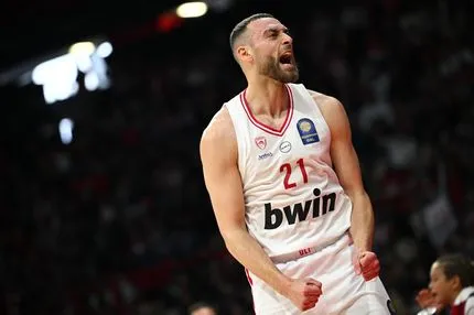 Ο Όμηρος Νετζήπογλου έγινε ο έκτος παίκτης του Ολυμπιακού που βγαίνει MVP της αγωνιστικής στην Stoiximan GBL