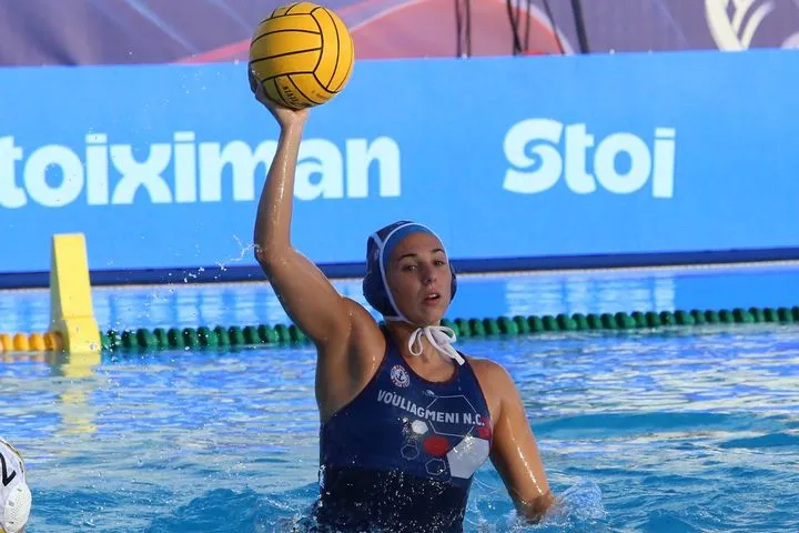 Stoiximan Final-4 Κυπέλλου Πόλο Γυναικών: Η Βουλιαγμένη ξέσπασε στο φινάλε, νίκησε 14-10 τον Άλιμο Betsson και προκρίθηκε στον τελικό