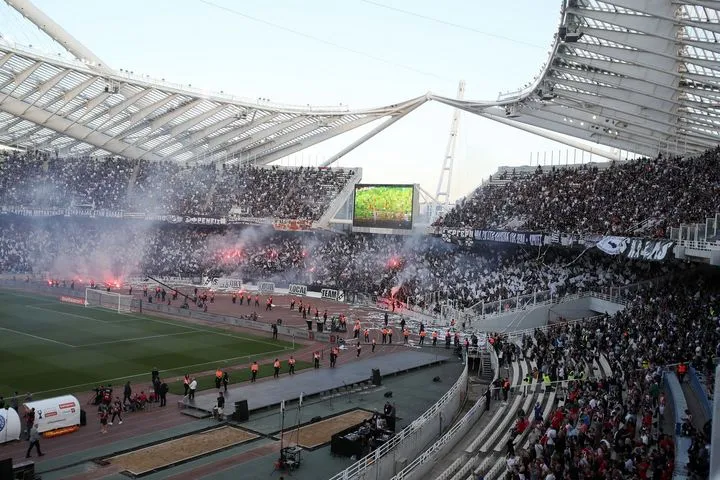 ΟΦΗ: Κοντά στο sold out οι Κρητικοί για τον τελικό του Κυπέλλου Ελλάδας Betsson, άνοιξαν οι θύρες 53-54 και 55-56