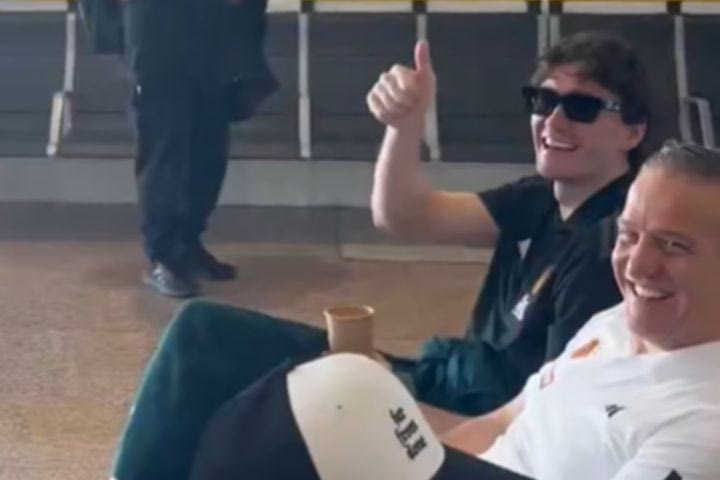 Παναθηναϊκός AKTOR: Οπαδοί των πρασίνων έκαναν έκπληξη στον Όσμαν για τα γενέθλιά του με ευχές και το αγαπημένο του σύνθημα