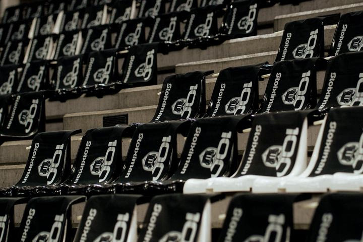 Το Παλατάκι γέμισε σημαίες για τα 100 χρόνια του ΠΑΟΚ ενόψει του ματς με τον Άρη Betsson