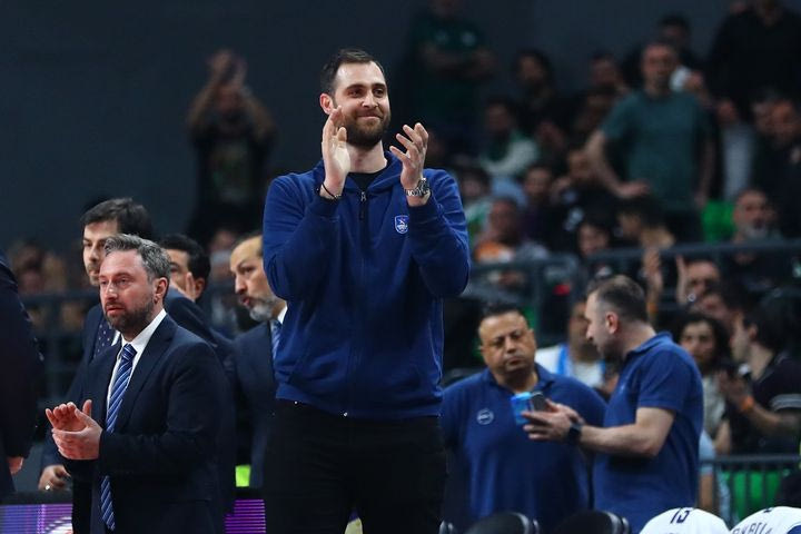 Παναθηναϊκός AKTOR – Αναντολού Εφές: Θερμή υποδοχή για τον Γιώργο Παπαγιάννη στο Telekom Center Athens