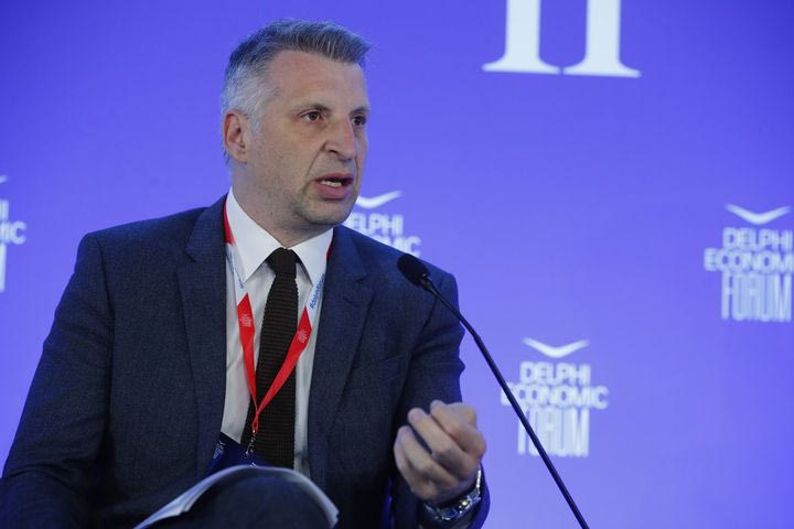 Παπαλουκάς: “Θέλουμε ή όχι δύο ελληνικές ομάδες στον τελικό;”