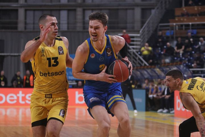 Stoiximan GBL: Το Περιστέρι Betsson υποδέχεται τον Άρη Betsson σε εξ αναβολής αναμέτρηση, πού θα δείτε το παιχνίδι