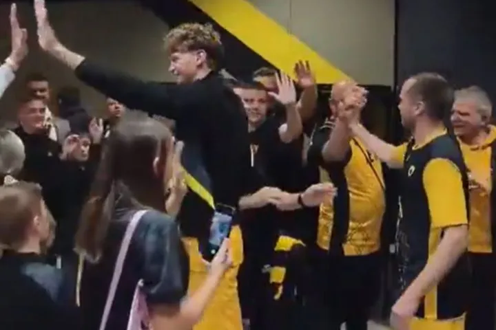 ΑΕΚ: Πόλος έλξης οι Κουζμίνσκας και Λεκαβίτσιους για μικρούς και μεγάλους φίλους της Ένωσης