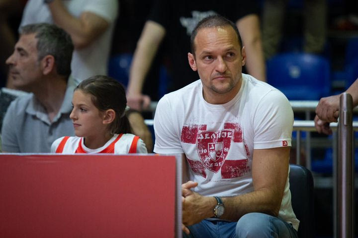 Ρακόσεβιτς για τον αποκλεισμό του Ερυθρού Αστέρα: “H σεζόν είναι αποτυχημένη, ο σύλλογος είχε το μεγαλύτερο μπάτζετ στην ιστορία του”