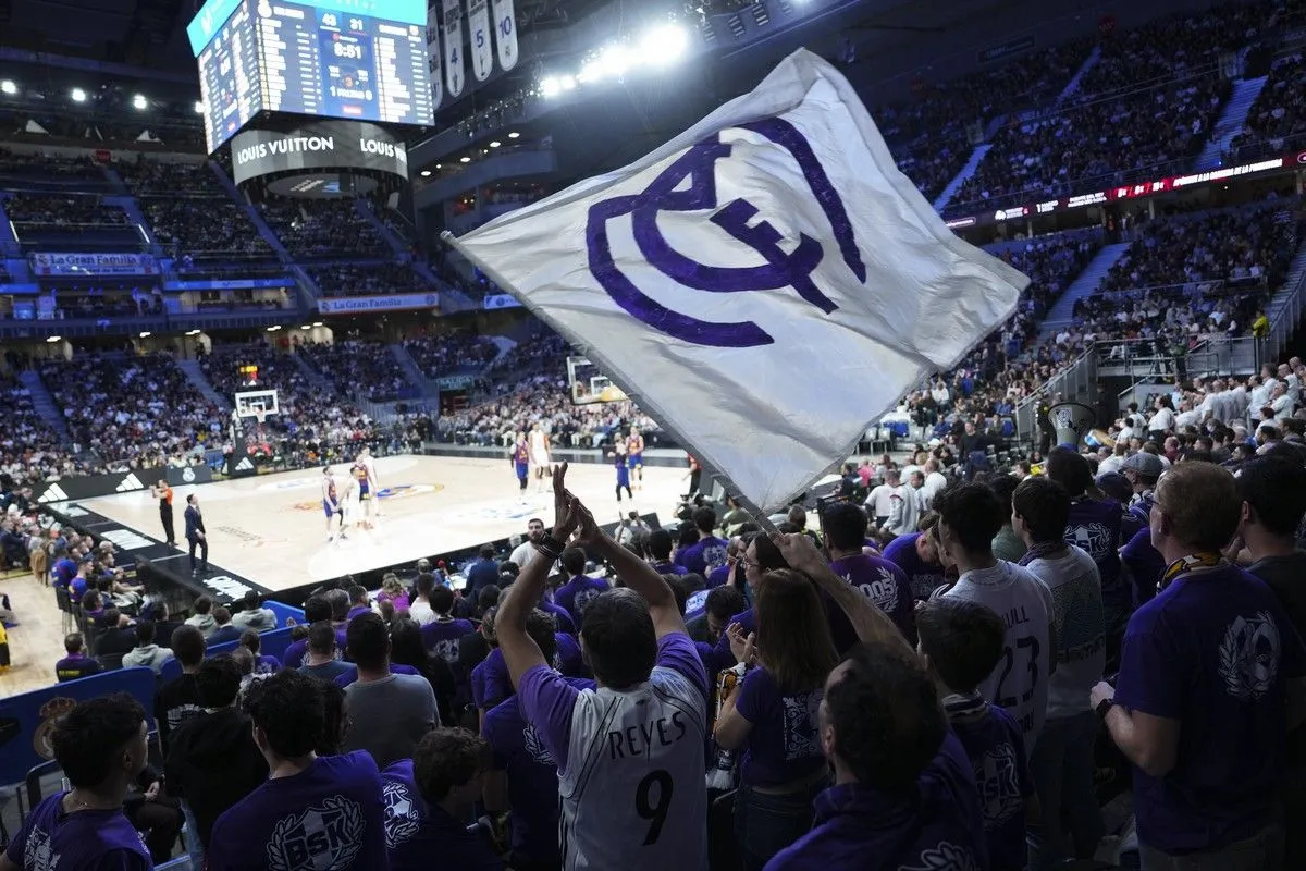 EuroLeague: Ο κόσμος της Ρεάλ πιέζει να μη γίνουν κεκλεισμένων τα ματς με τη Χάποελ