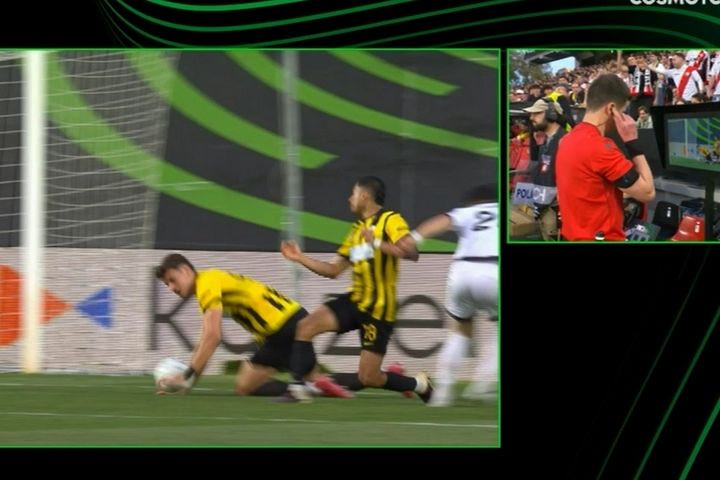 Πέναλτι μέσω VAR για χέρι του Ρέλβας και τρίτο γκολ για την Ράγιο Βαγιεκάνο με τον Παλαθόν