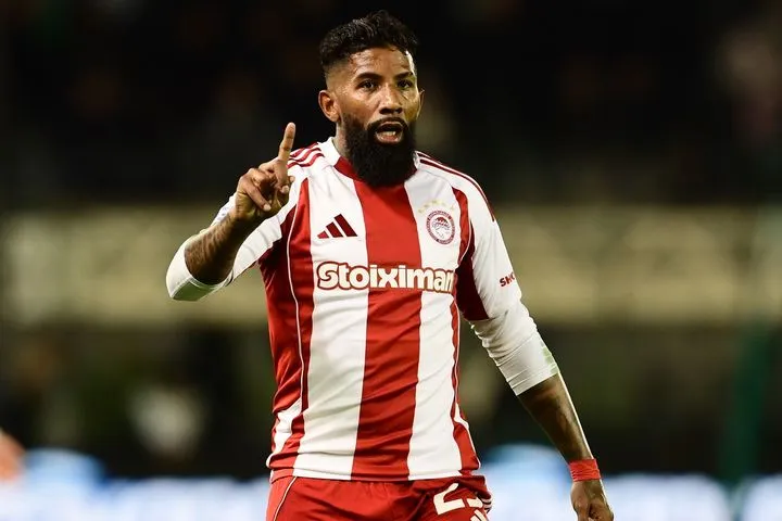 Το post του Ολυμπιακού για το ορόσημο των 150 αγώνων του Ροντινέι