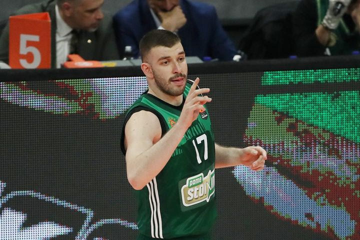 Ρογκαβόπουλος: “Είμαστε σε μία θέση που δεν μας αξίζει, μας ενδιαφέρει μόνο η Μονακό την Τρίτη”