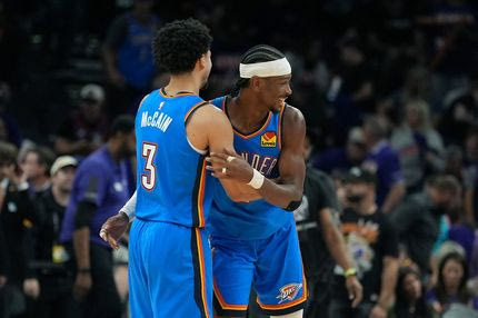 Ο Γκίλτζιους-Αλεξάντερ έκανε ρεκόρ καριέρας στα playoffs και οδήγησε τους Θάντερ στο 3-0 επί των Σανς