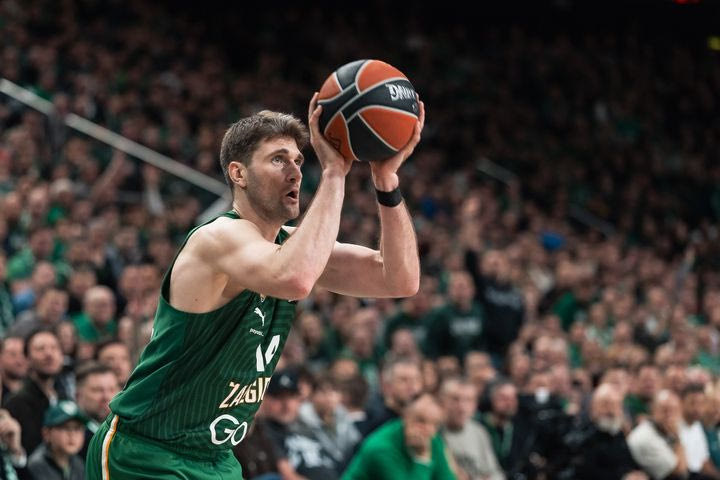 Η Ζάλγκιρις ανανέωσε τον Ντάστιν Σλίβα μέχρι το 2028