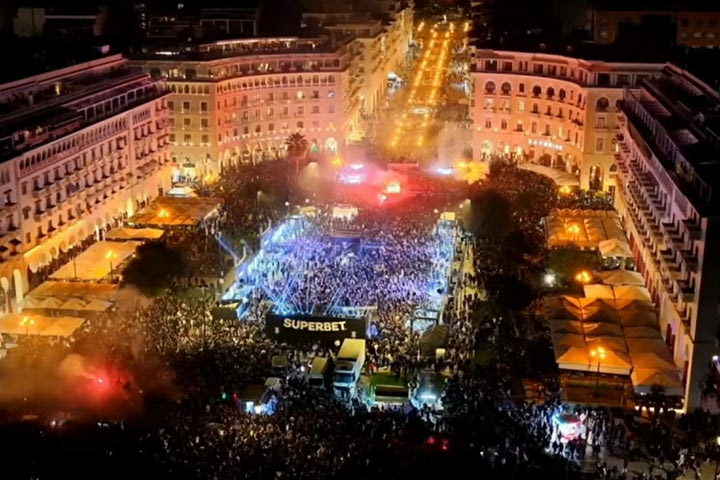 Η νύχτα – μέρα στην Αριστοτέλους: Πλάνα που κόβουν την ανάσα από το DRONE του SPORT24