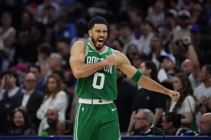 Τέιτουμ -Μπράουν έβαλαν 50 πόντους στους Σίξερς και οι Σέλτικς πήραν το προβάδισμα