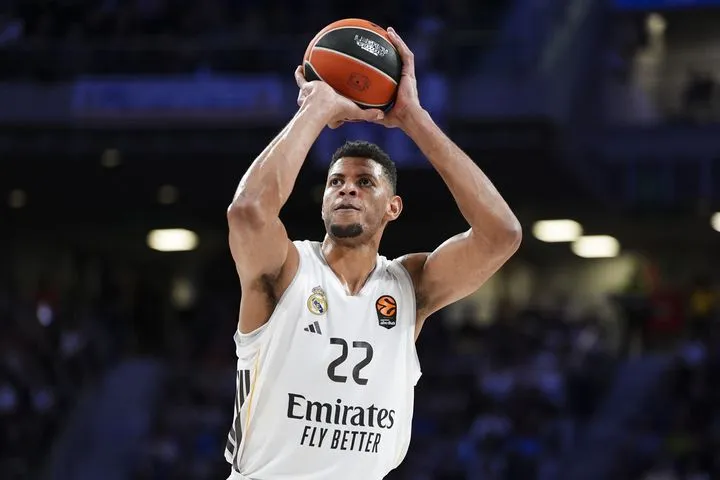 Η Ρεάλ άγγιξε την 100άρα πριν παίξει με τον Ολυμπιακό στο ΣΕΦ