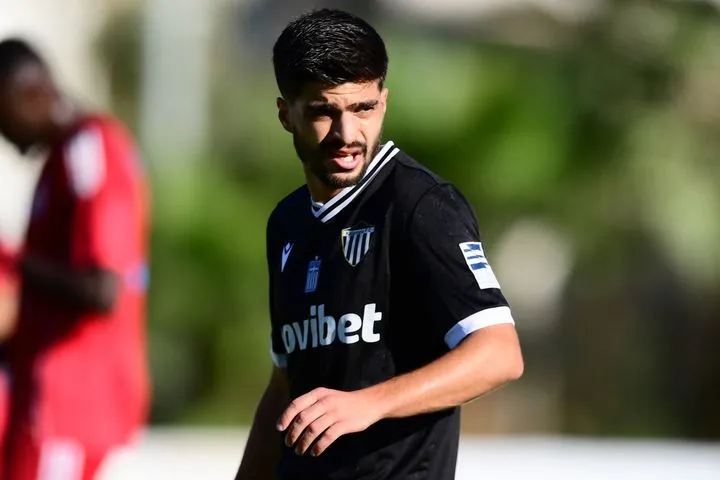 O Πανιώνιος ενδιαφέρεται για τον Ηλία Τσέλιο