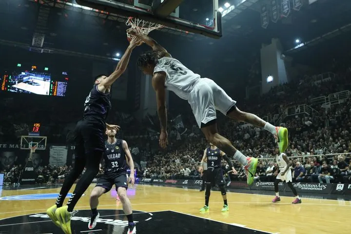 Ο Ταϊρί έκανε πόστερ τον Κράμπελι και κέρδισε φάουλ, σε μια άκρως θεαματική φάση