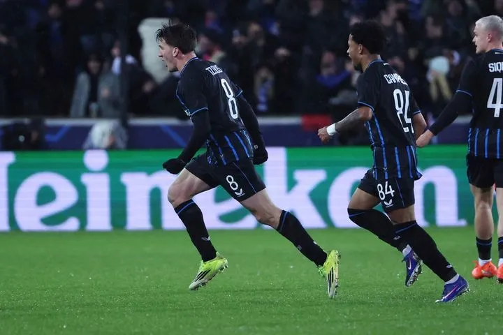 “Η Μπριζ θα πετάει στα σκουπίδια προτάσεις κάτω από τα 30 εκατ. ευρώ για τον Τζόλη”, αναφέρει βελγικό μέσο