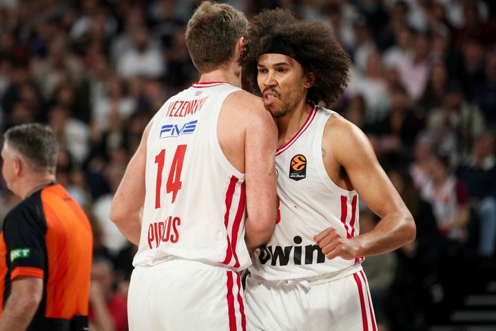 Αυτά τα ματς τα θυμάσαι μόνο όταν τα χάνεις, ο Ολυμπιακός νίκησε και αγκαλιάζει το πλεονέκτημα