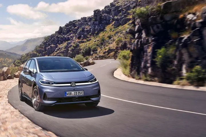 H VW σε παγκόσμια πρεμιέρα, παρουσίασε το ID.3 Neo με νέα σχεδιαστική ταυτότητα μέσα και έξω αλλά και νέες τεχνολογίες