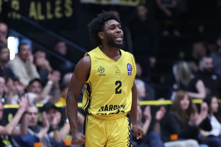 Καταιγιστικό το Μαρούσι επικράτησε του Κολοσσού με 100άρα, πήρε τη μεταξύ τους διαφορά και έμεινε ζωντανό στη μάχη της παραμονής