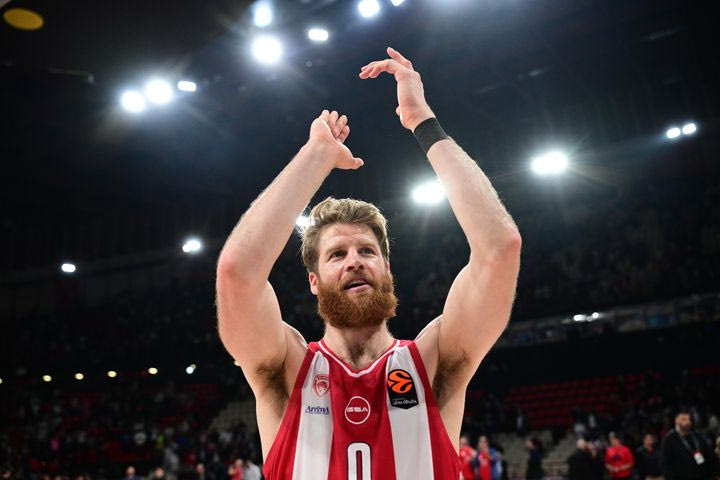 Ο Ολυμπιακός των κορυφαίων, η κορυφή και τα εγώ για την ομάδα και την… κούπα