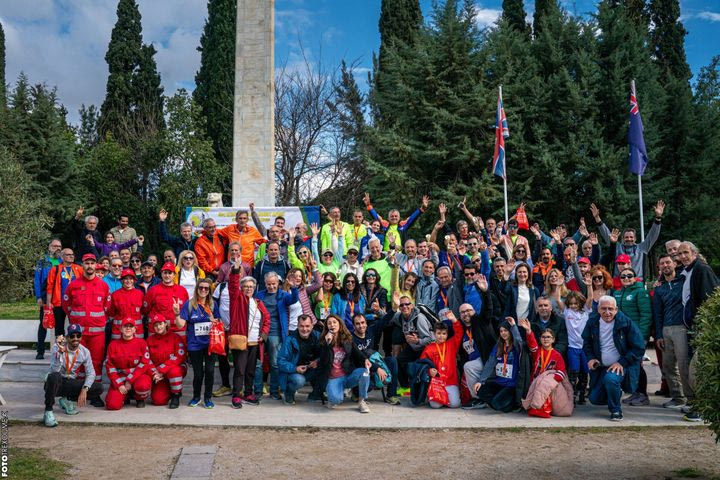 Το Πεδίο του Αρεως γέμισε δρομείς για τον αγώνα “Στις Γειτονιές της Αθήνας”