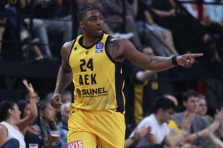 ΑΕΚ – Άρης Betsson 102-99: Το πλεονέκτημα έδρας μίλησε και η Ένωση θα αντιμετωπίσει τον Ολυμπιακό στα ημιτελικά της Stoiximan GBL
