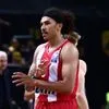 Στα αποδυτήρια ο Τάισον Γουόρντ κατά τη διάρκεια του ΑΕΚ – Ολυμπιακός