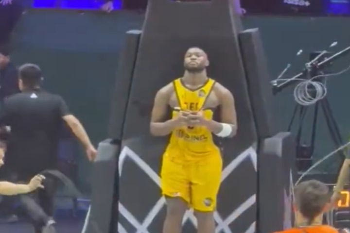 Basketball Champions League: Η απογοήτευση του Γκρέι μετά τον χαμένο τελικό της ΑΕΚ