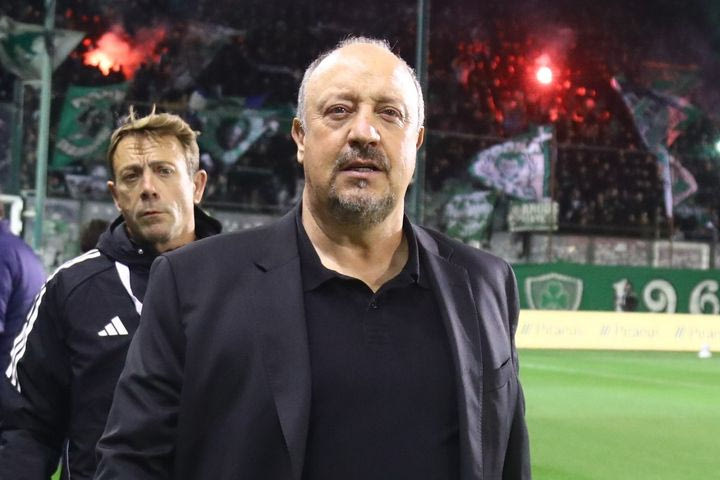 Μπενίτεθ: “Ακόμα και με δέκα παίκτες είχαμε ευκαιρίες για να κερδίσουμε το παιχνίδι, πρέπει να είμαστε περήφανοι για τους παίκτες μας”