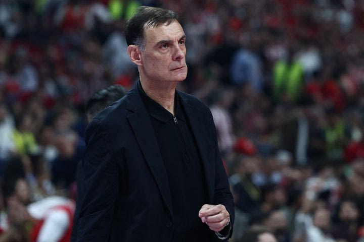 Ολυμπιακός: Η EuroLeague αποθέωσε τον tactician Μπαρτζώκα και το πώς χτυπάει τα mismatch