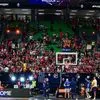 EuroLeague Final Four 2026: Οι πρώτοι φίλαθλοι του Ολυμπιακού πήραν τη θέση τους στις εξέδρες του T-Center