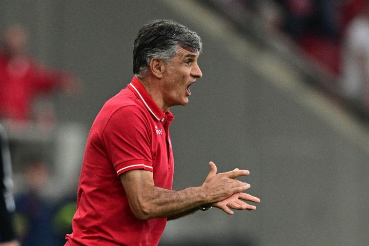 Μεντιλίμπαρ: “Να τελειώσει η φετινή σεζόν για να μιλήσουμε για του χρόνου”
