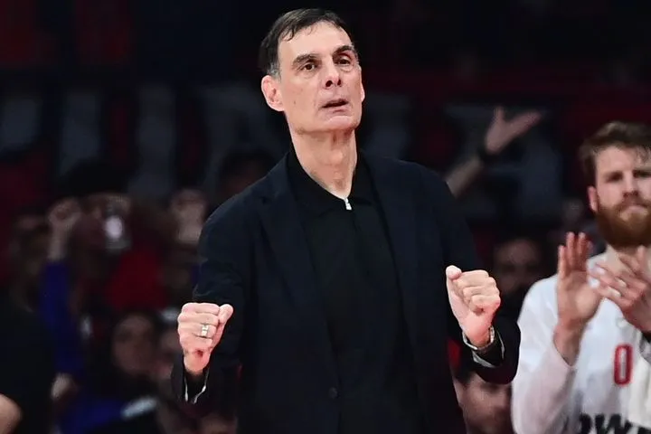 Ολυμπιακός: Παικταράδες έχει, προπονητάρα έχει, τύχη έχει;