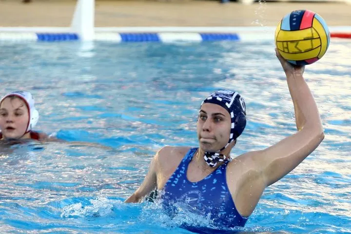 Waterpolo League γυναικών: Παρέμεινε στην κατηγορία η ΝΕ Πατρών, τελικός για ΝΟ Πατρών και Ηλιούπολη