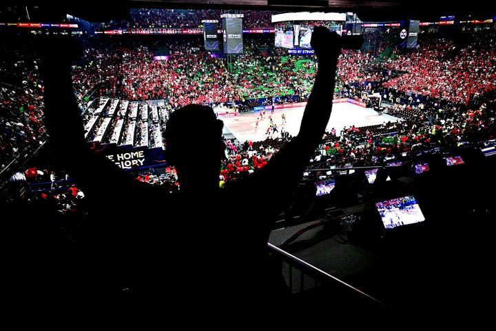White Veil για το Final Four στο T-Center: "Εισήλθαν φίλαθλοι χωρίς έγκυρα εισιτήρια, να μην επαναληφθεί την Κυριακή στον τελικό"